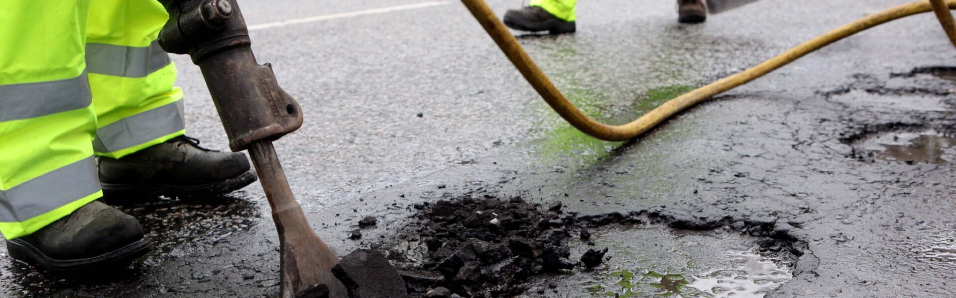 Pothole Contractors Lower Basildon